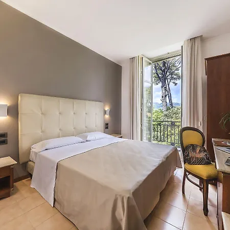 Hotel Grand