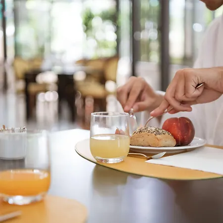 Hotel Grand 4*